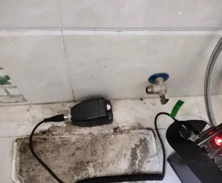 大武口屋顶漏水维修公司分享下卫生间漏水的危害及解决方法